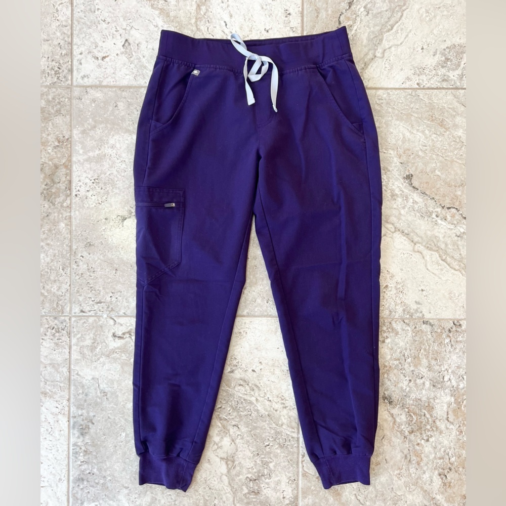 FIGS Zamora Jogger Scrub Pants in Limited Edition Purple Jam (PO# 5036), S/P